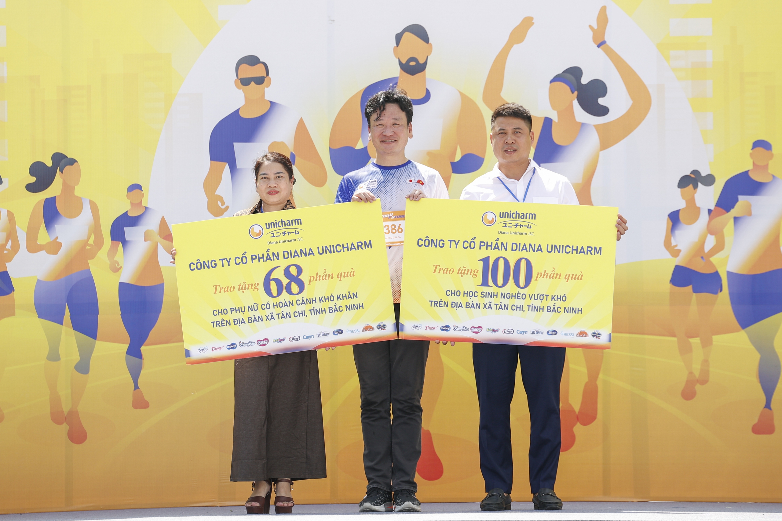 1.300 người chạy bộ gây quỹ cho phụ nữ và trẻ em khó khăn tại Bắc Ninh